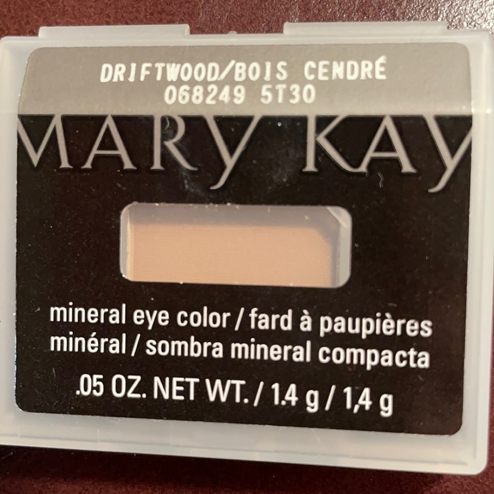 Mary Kay Mineral Eye Shadow-Driftwood